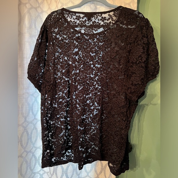 Torrid black lace, see-through T-shirt, size 3 - Picture 4 of 4
